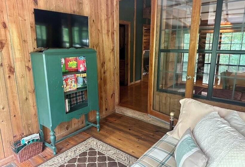 Stag Leap Cabins & Extended Stays