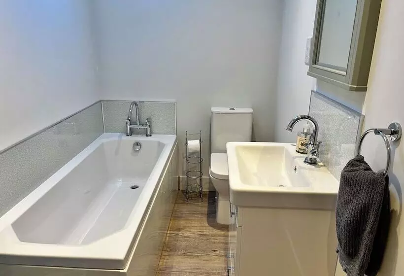 3bedcottage/patio/garden/carcharging