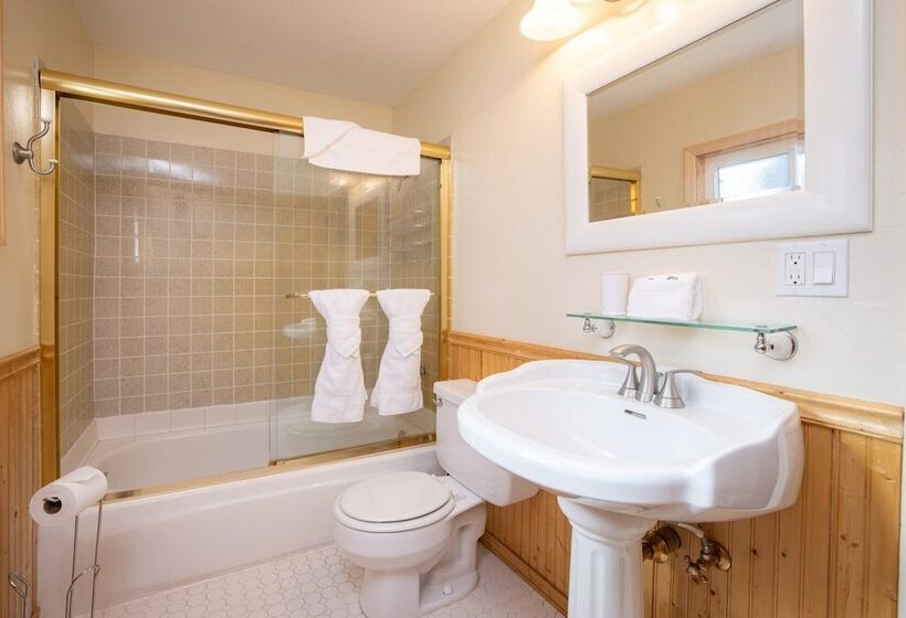 Black Oak Cabin #1977