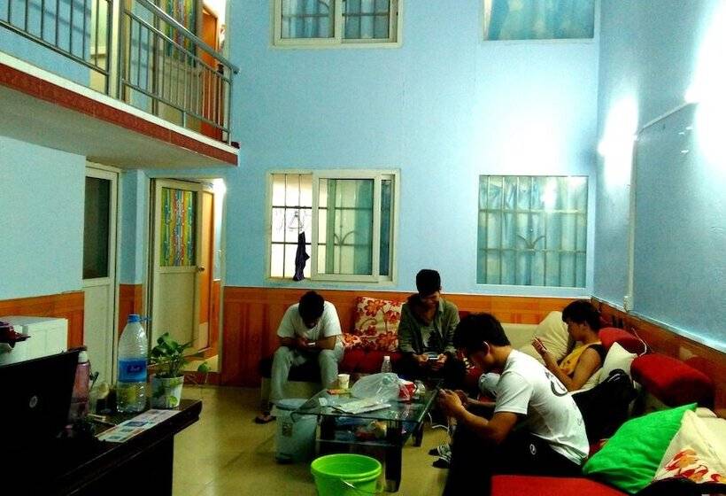 Guangzhou Langba Hostel