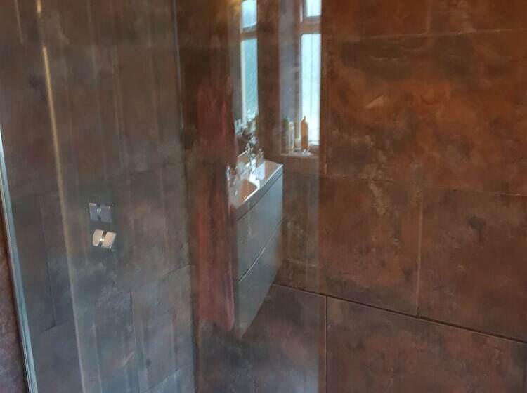 客栈  The Pink Geranium