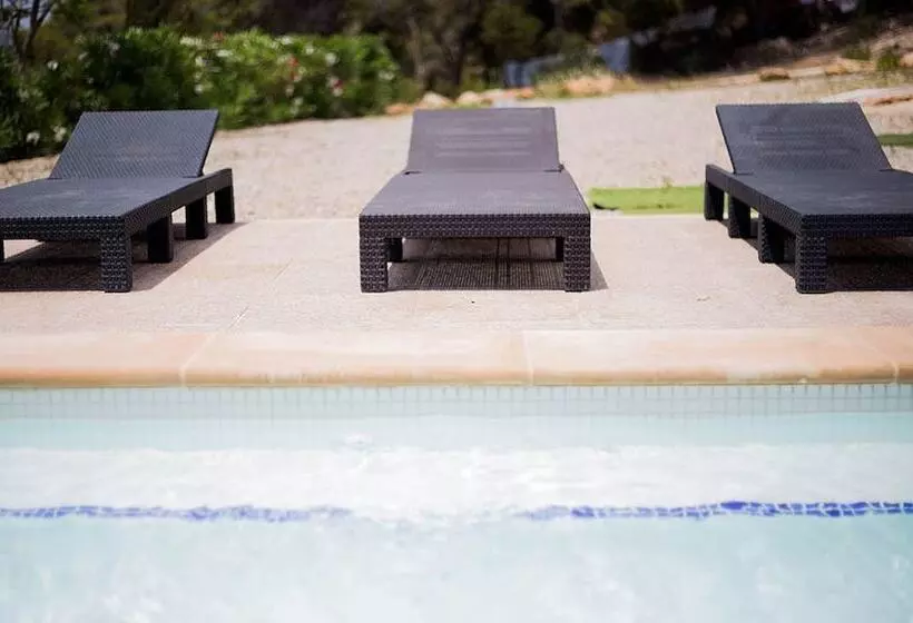 Hotelli Stoke Villa Ibiza