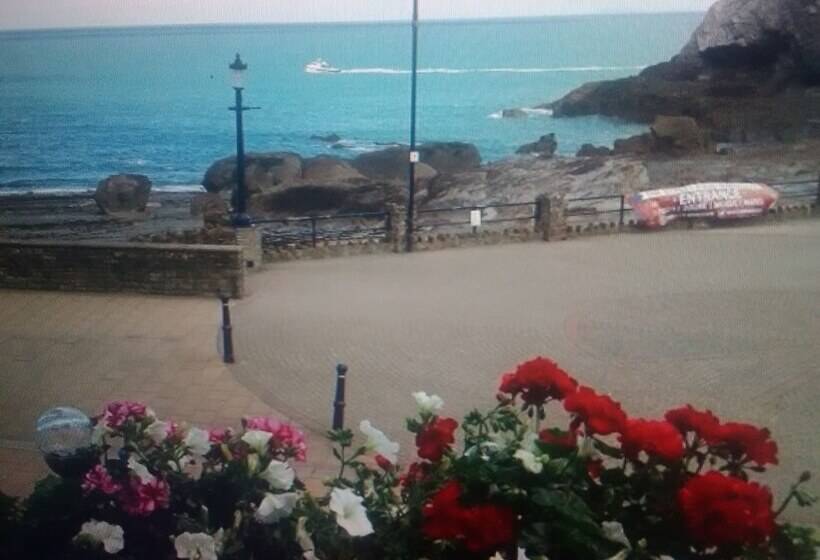 فندق Symphony Ocean View