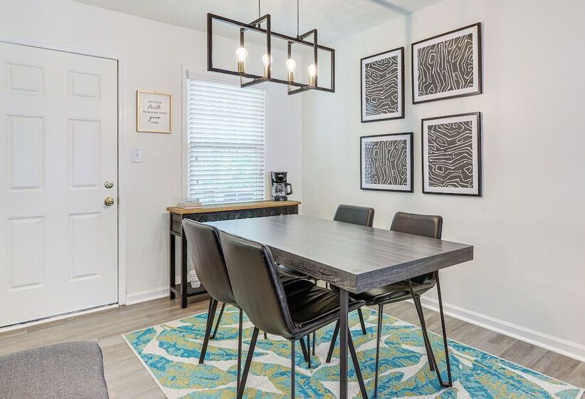 Modern Conyers Retreat   9 Mi To Arabia Mountain!