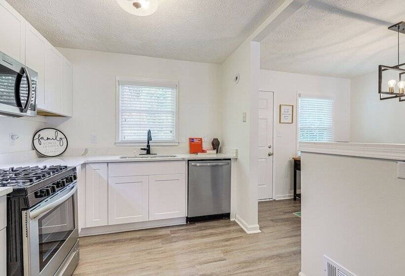 Modern Conyers Retreat   9 Mi To Arabia Mountain!