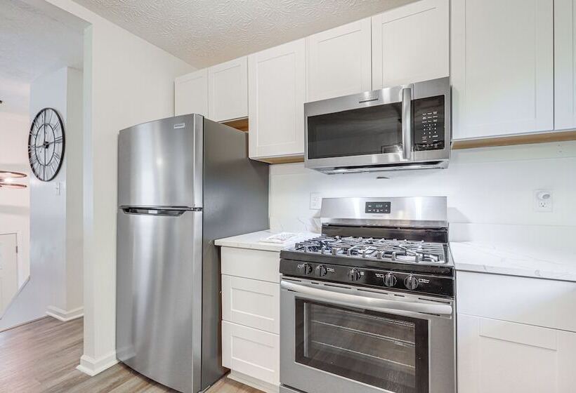 Modern Conyers Retreat   9 Mi To Arabia Mountain!