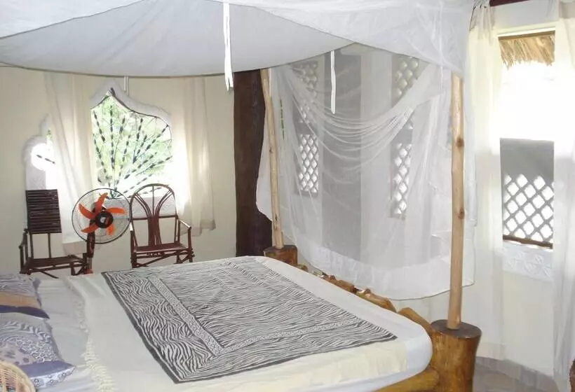 پانسیون Coconut Beach Apartments