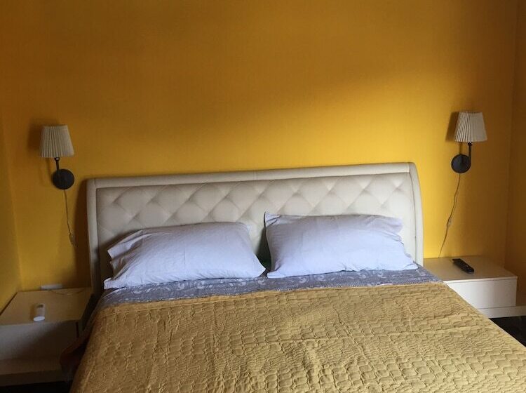 پانسیون Salernoportodamare Train Station Room