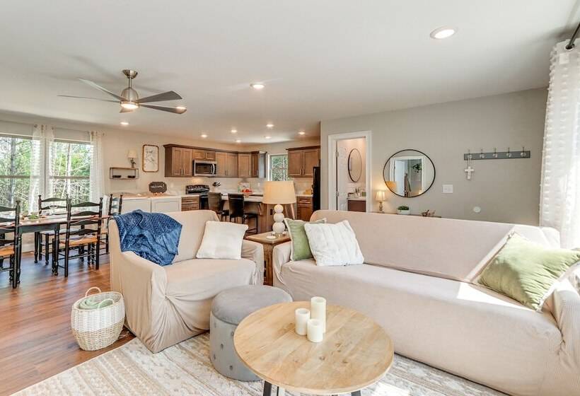 Near Hiking & Fishing: Reliance Home W/ Fire Pit!