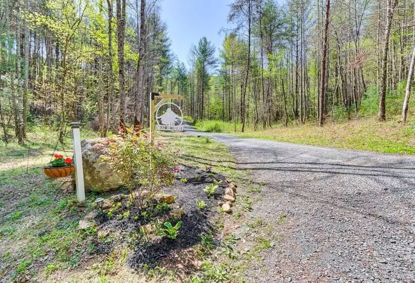 Near Hiking & Fishing: Reliance Home W/ Fire Pit!