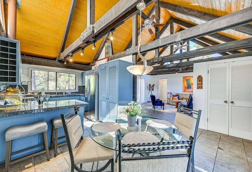 Sedona Red Rock Retreat: Walk To Hiking Trails!