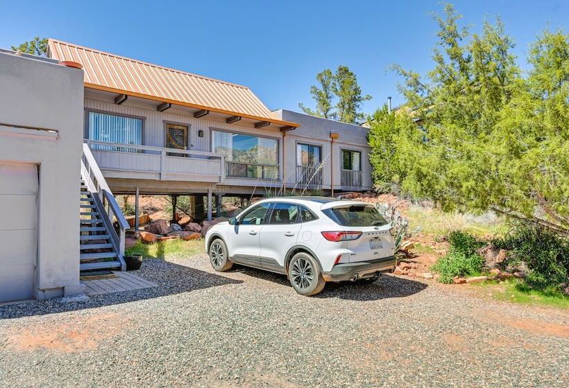 Sedona Red Rock Retreat: Walk To Hiking Trails!