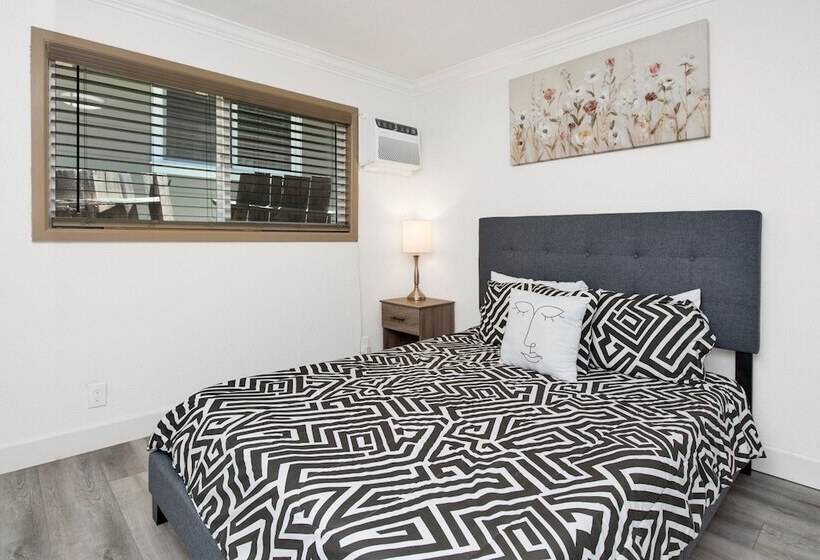 Sweet Retreat 2 #2333