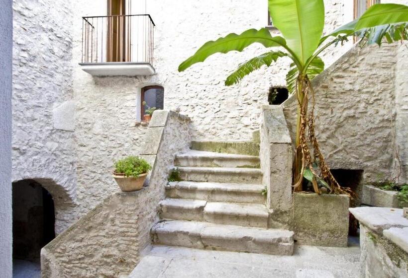 住宿加早餐  Ospitalità Don Carlo