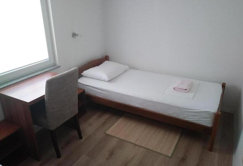 پانسیون Guest House Andre