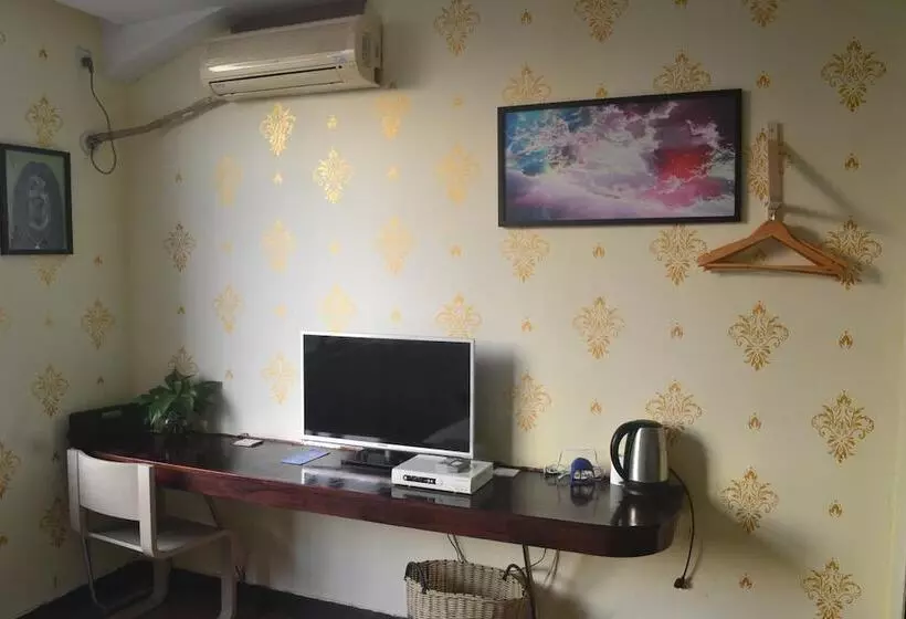 Notting Hill Hostel