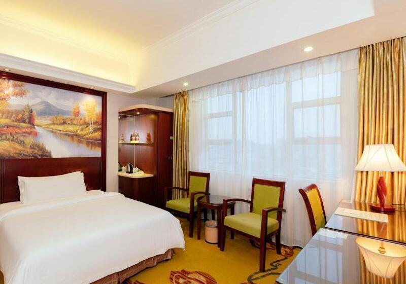 Vienna Hotel Huizhou Huiyang Danshui Road