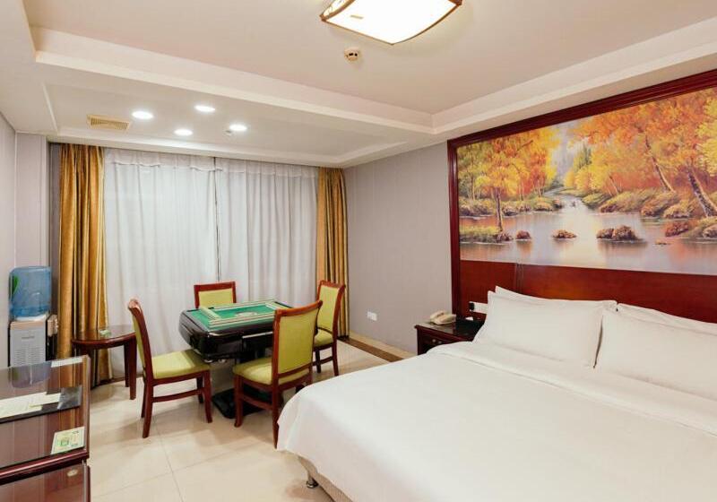Vienna Hotel Huizhou Huiyang Danshui Road