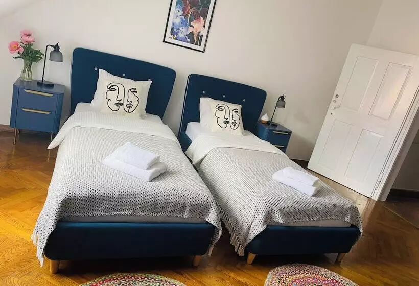 پانسیون Serenity Rooms