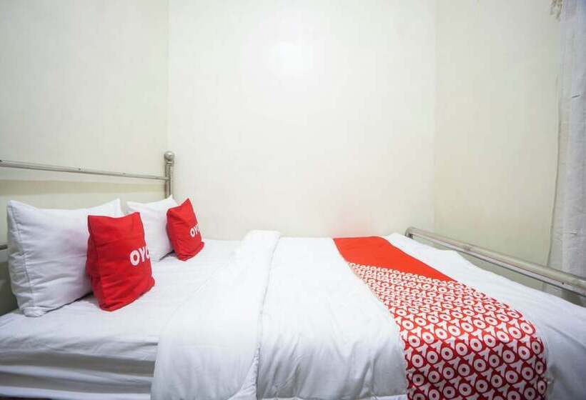 Hotel Redisa Redpartner Near Rs Saiful Anwar