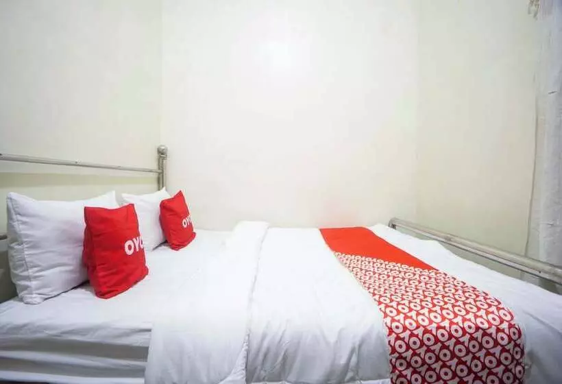 Hotel Redisa Redpartner Near Rs Saiful Anwar