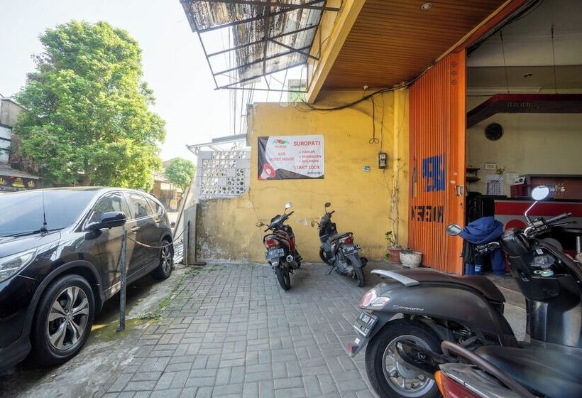 Hotel Redisa Redpartner Near Rs Saiful Anwar