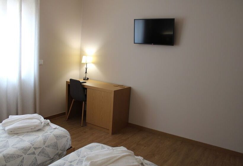 Hotel Socalcos Do Douro House