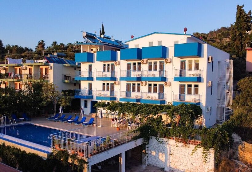 ユースホステル Patara Beach