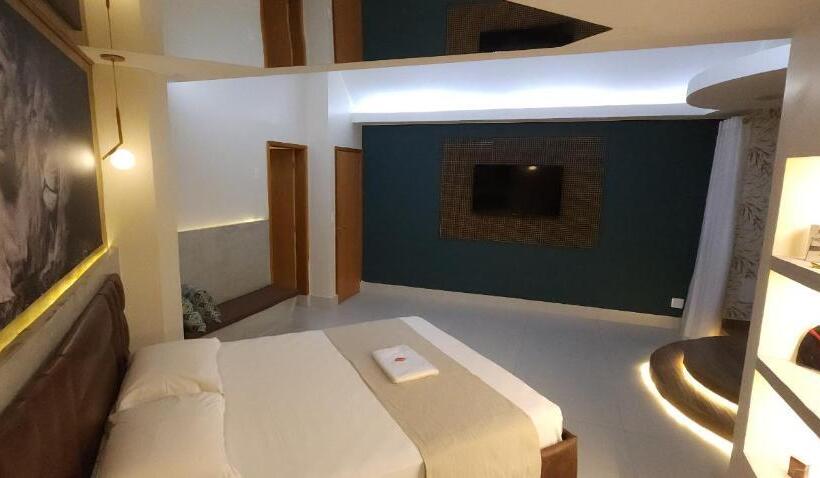 Fiesta Brasilia Motel