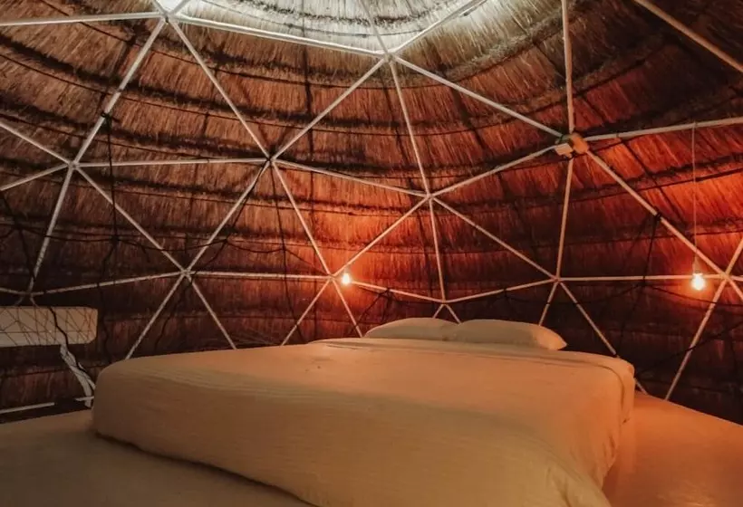 Lomakeskus Ekumal Retreat Eco Sanctuary