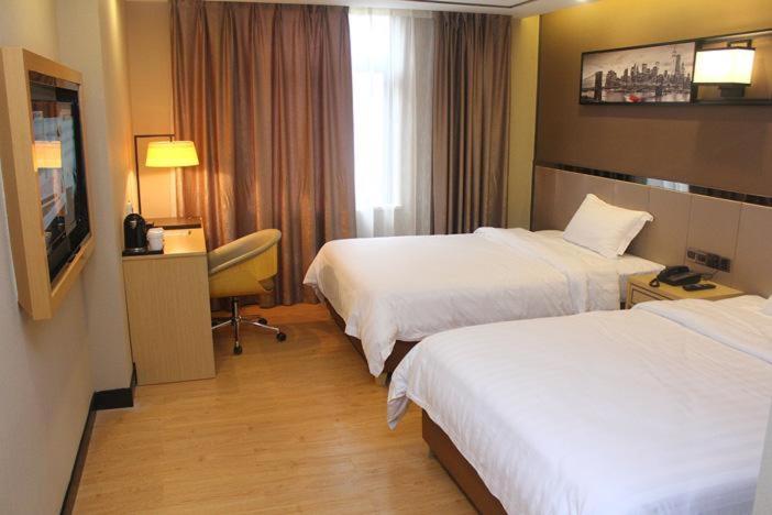 Otel 7days Dongguan Tangxiayin Square Walmart