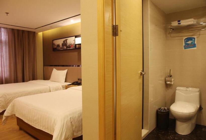 Otel 7days Dongguan Tangxiayin Square Walmart