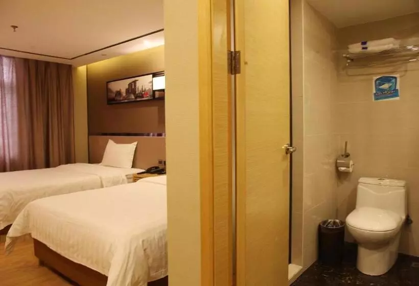 Hotelli 7days Dongguan Tangxiayin Square Walmart
