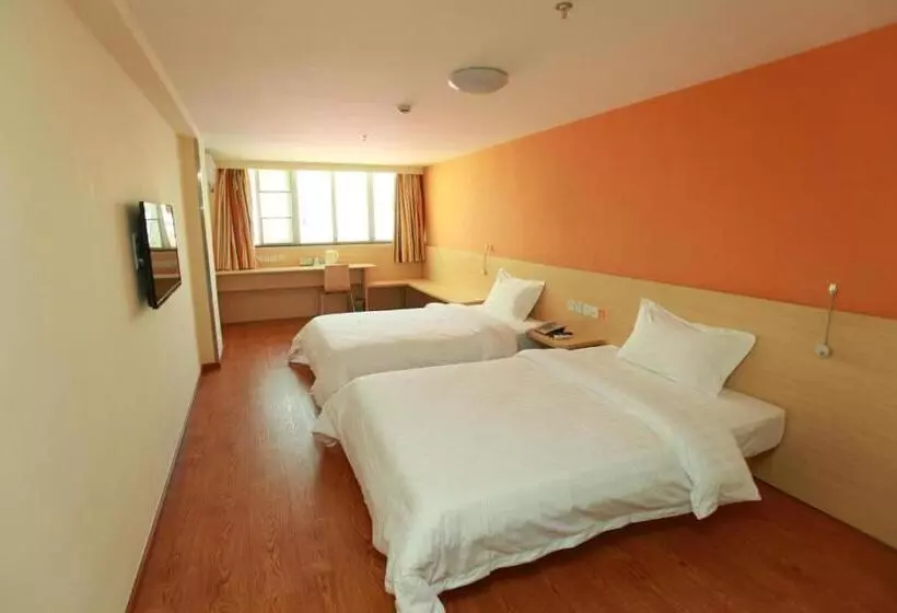 Hotelli 7days Inn Chengdu North Railway Station