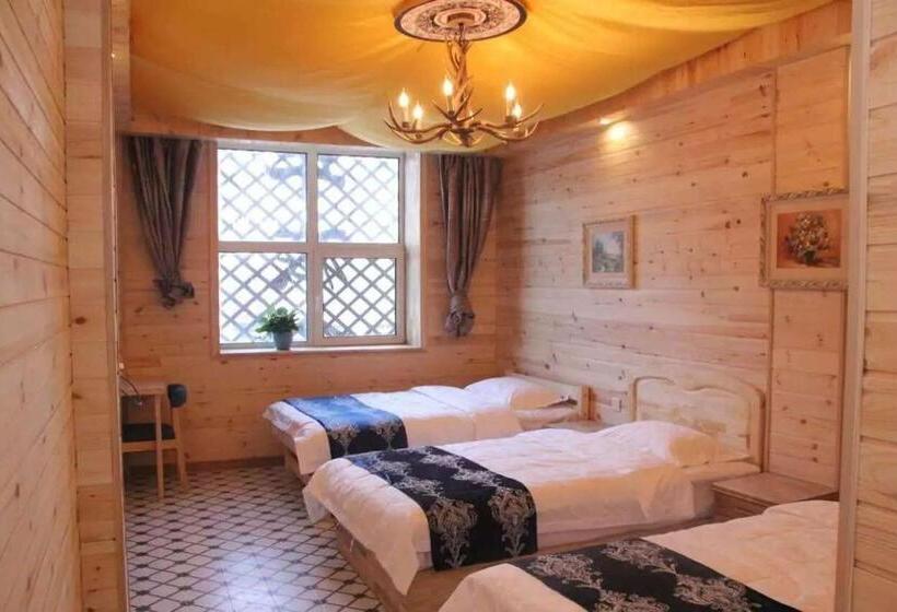 Manzhouli Volga River International Youth Hostel