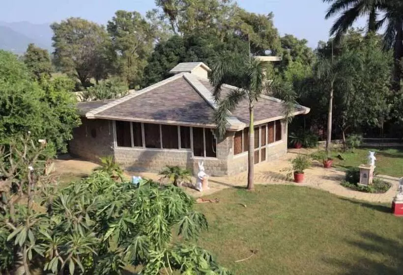 ホテル Prithvi Farm Cottage And Villa
