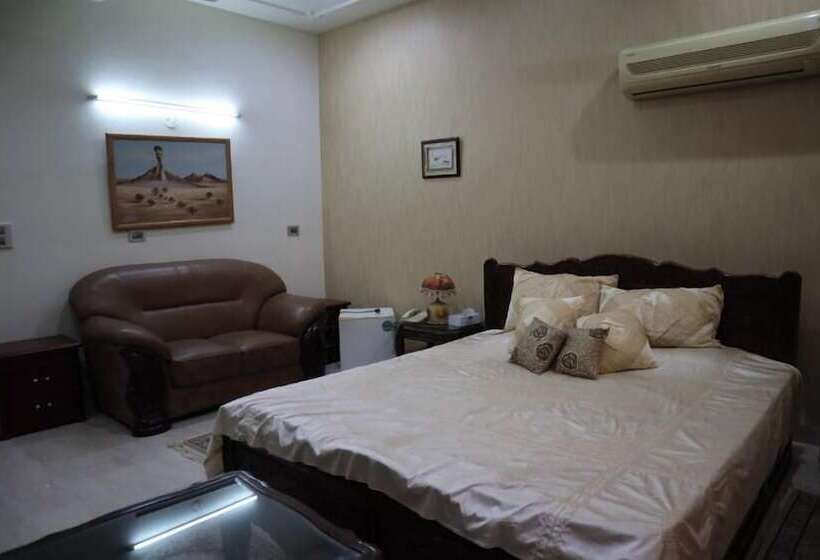 Hotel Prithvi Farm Cottage And Villa