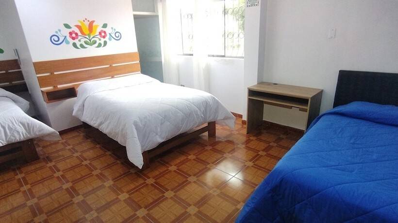 هتل Hostal Perlaschallay