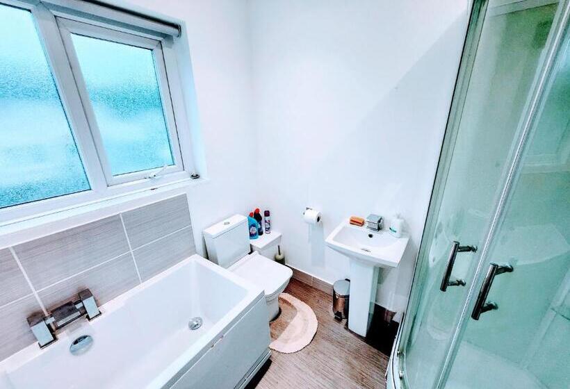 Pension Clarkson S Db B