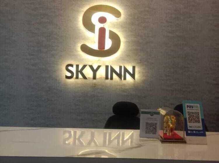 酒店 Sky Inn
