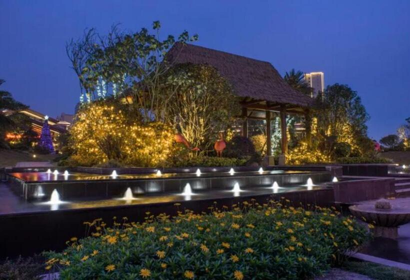 Country Garden Phoenix Hotel Nanchong