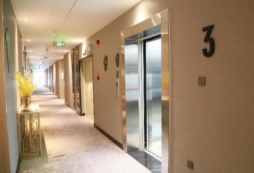 Echarm Hotel Huanggang Tuanfeng Administration Service Center