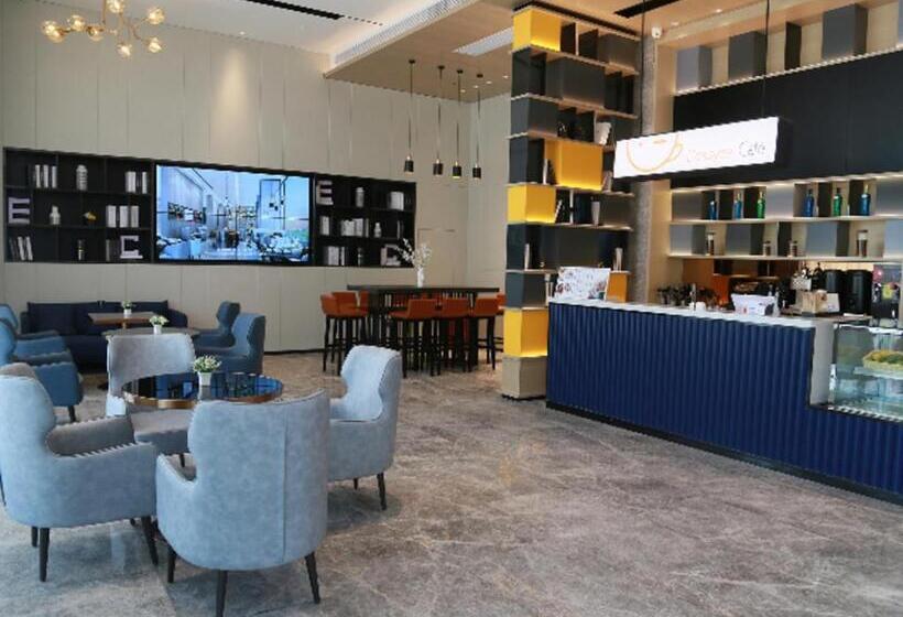 Echarm Hotel Huanggang Tuanfeng Administration Service Center