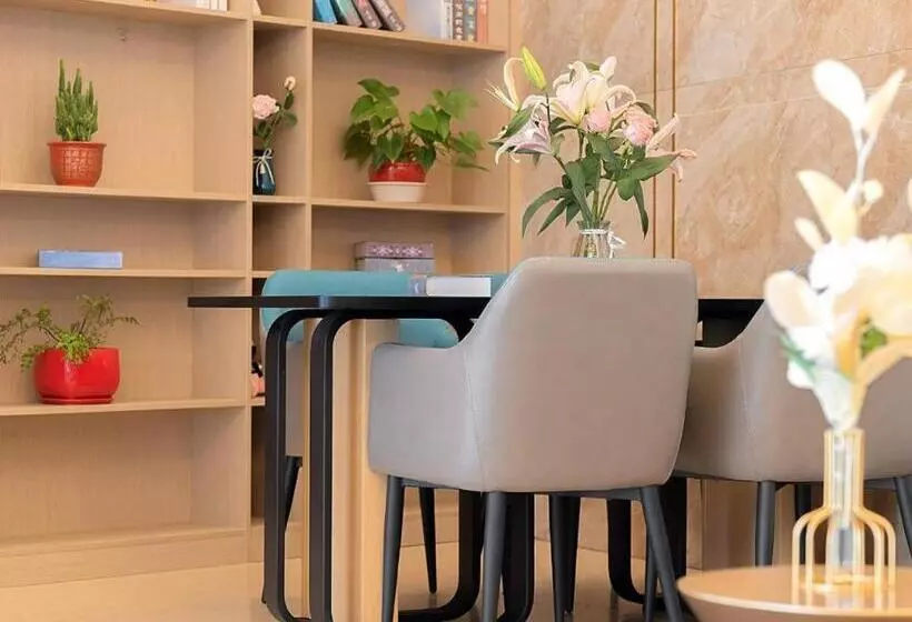 Hotelli City Comfort Inn Quanzhou Jinjiang Airport Yangguang Food Street