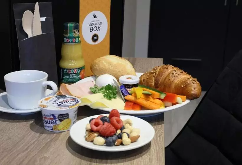 Juststay München Hotel & Apartments