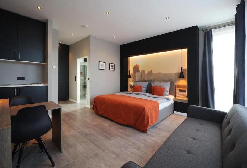 Juststay München Hotel & Apartments