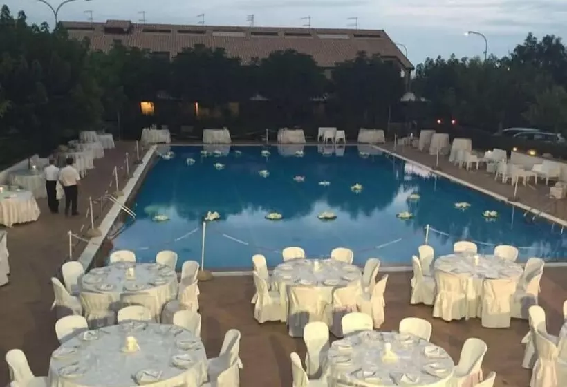 ホテル Riviera Village