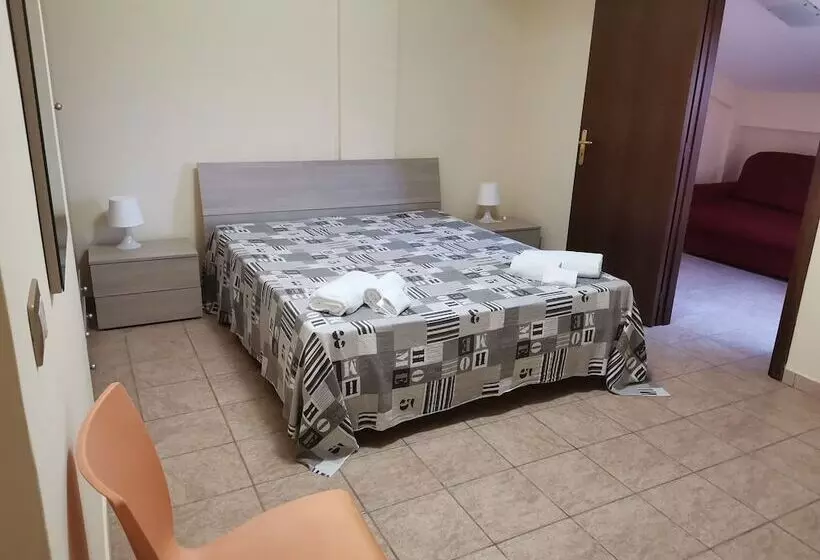 ホテル Riviera Village