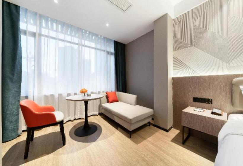 Borrman Hotel Deyang Wuzhou Square