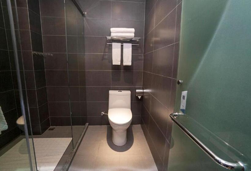 Borrman Hotel Xiangyang Gucheng National Wetland Park